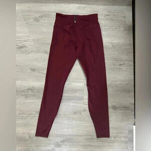 Savage X Fenty compress butt lift leggings Sz M 🏃🏻♀️ workout 🏋️ outdoors